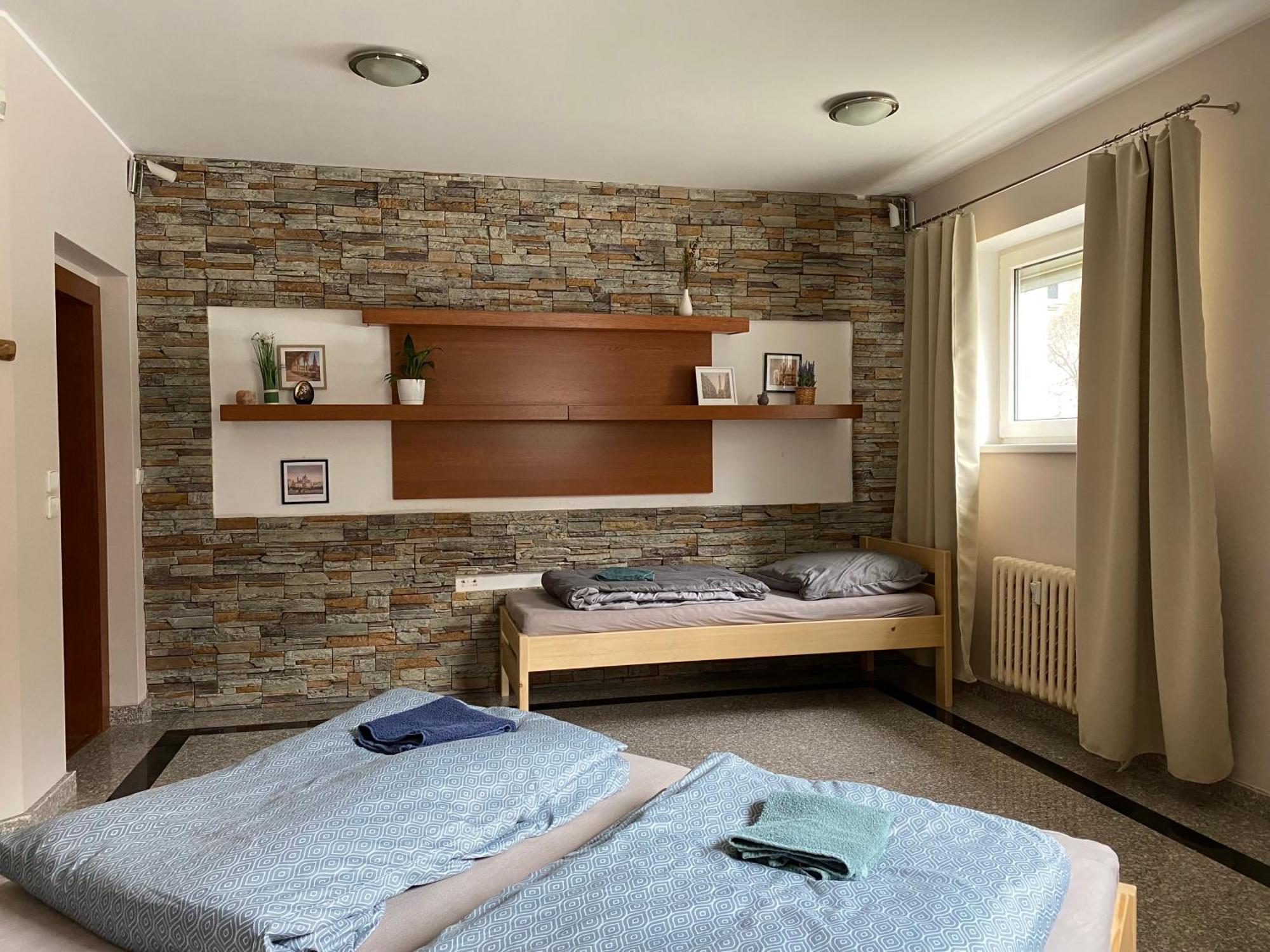 Zen Zone Hostel Bratislava Exterior photo